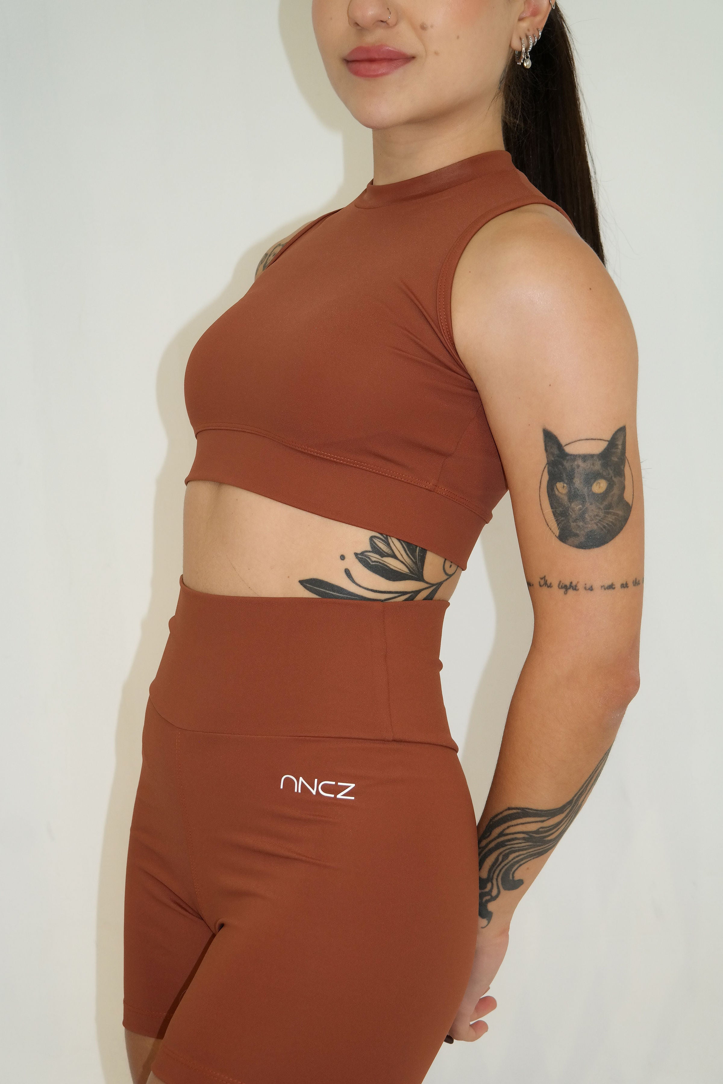 Top Nora Marrom